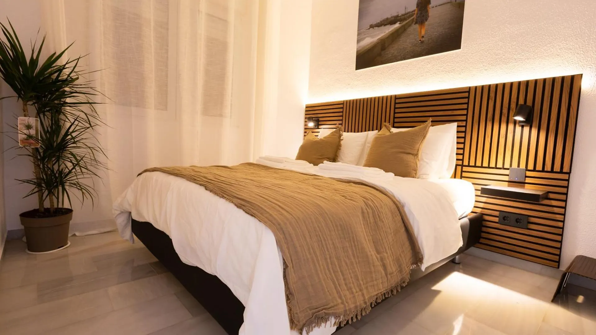 Apartment Comfy Stylish Stay In Malaga Spain